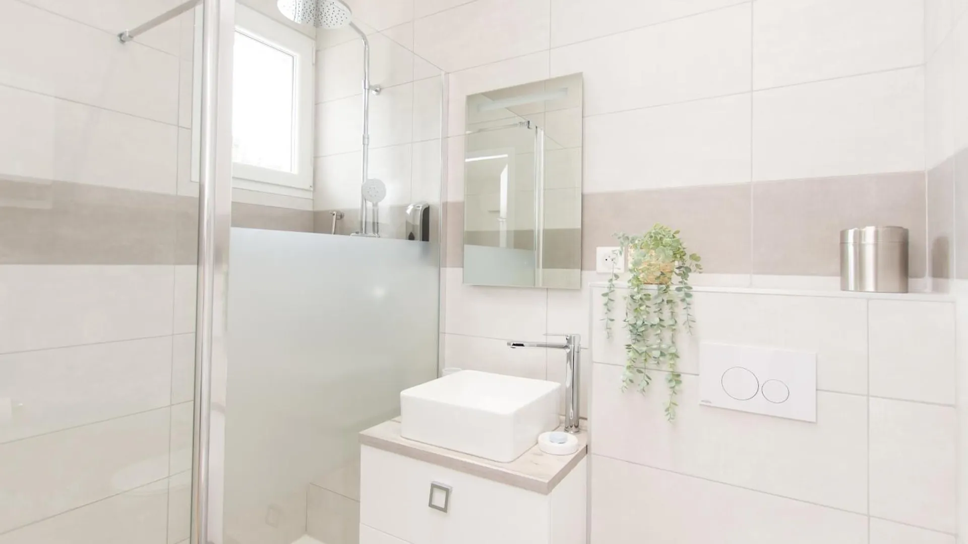 L Escapade Nature Et Gourmande Gites, Chambres D'Hotes, Piscine, Spa Toulouse Colomiers Gers